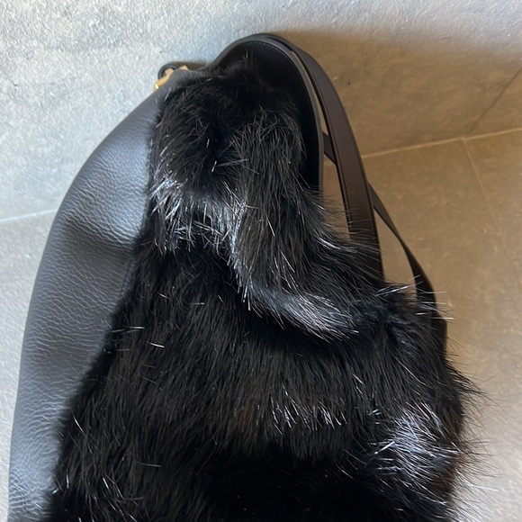 MARNI leather and fur bag! - Picture 9 of 13